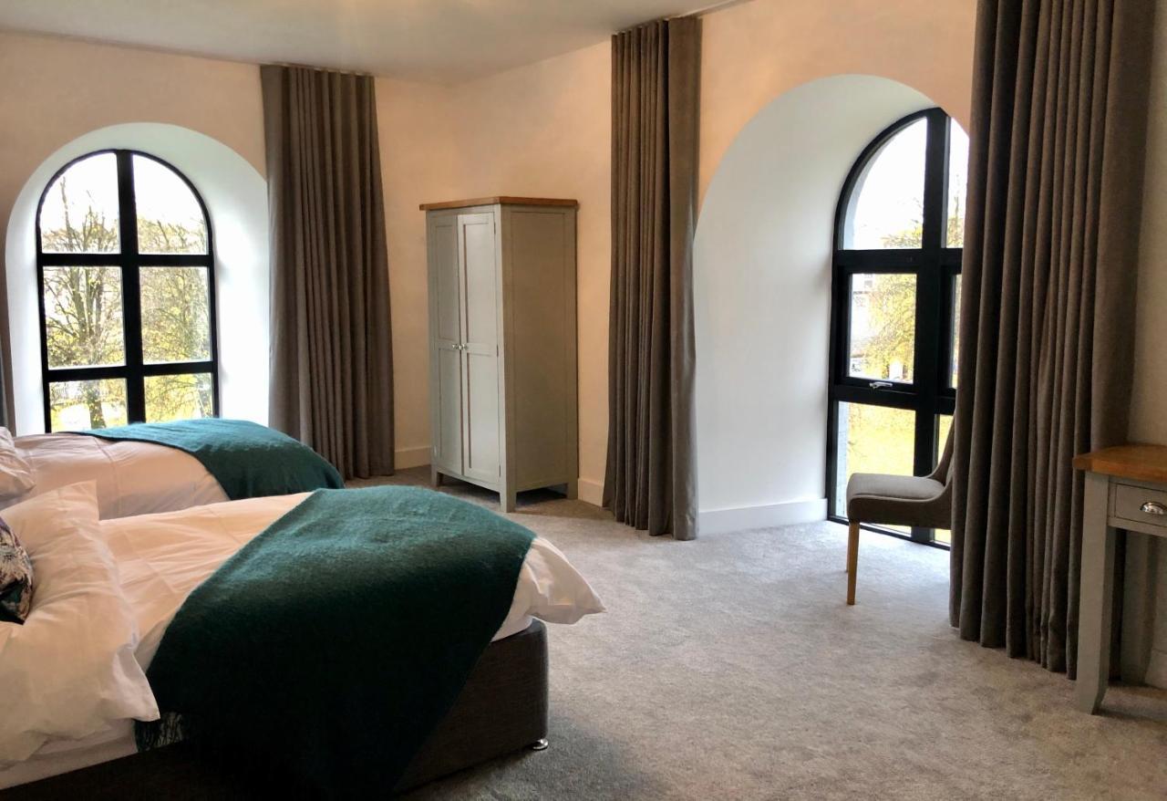 East Church House, Unique 9 Bedroom Church, Historic Market Town. Strathaven Εξωτερικό φωτογραφία